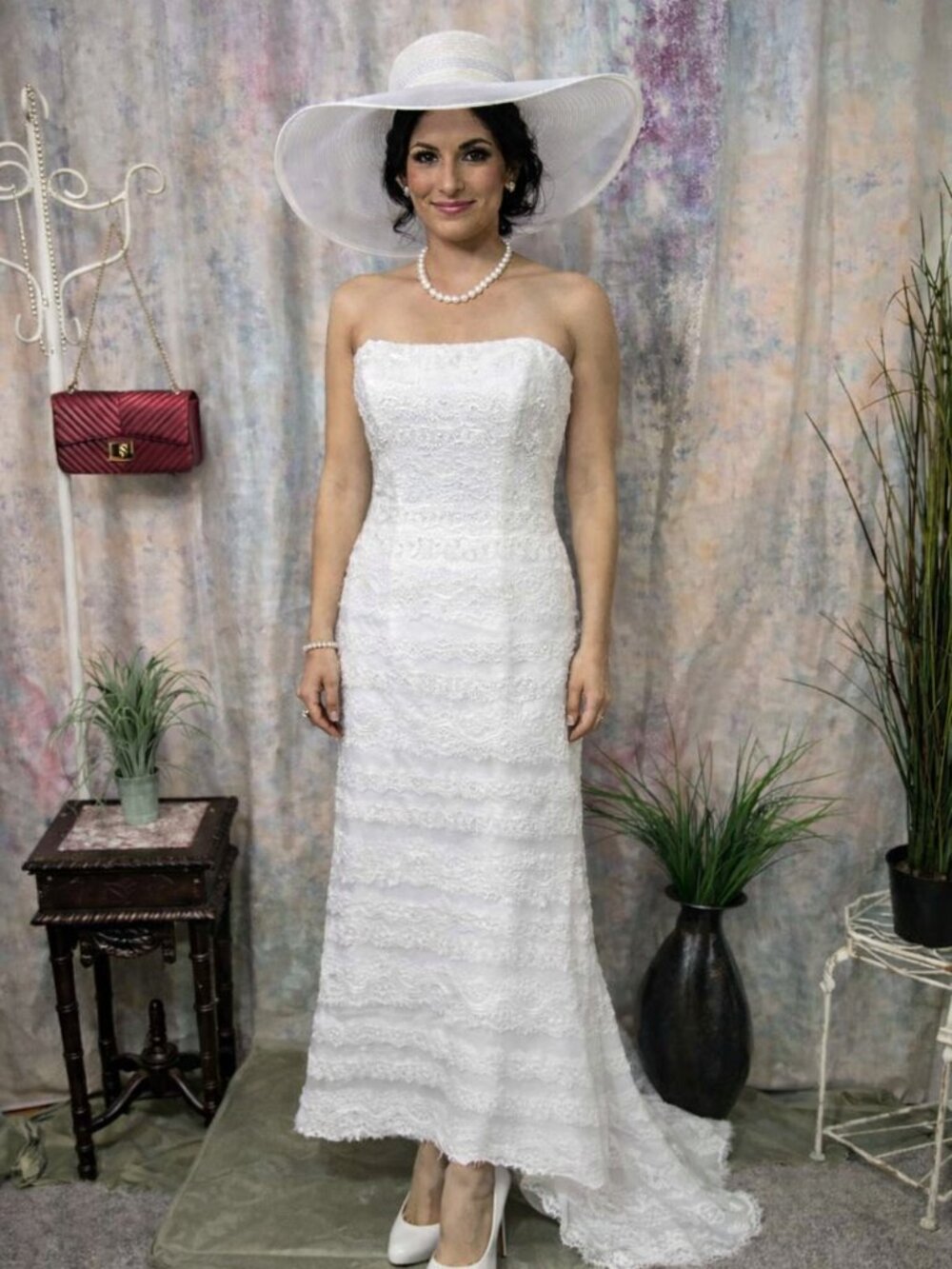📌 David's Bridal Beautiful Classy Strapless Lace and Beaded Wedding Gown